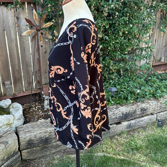 Goddess Flouce V Neck And V Back Black Blouse Women's Size Small - Picture 7 of 11